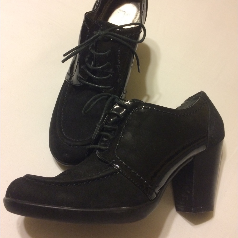 Kenneth Cole Reaction women’s shoes Sz 8 in black